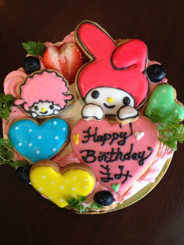 マイメロディとマイスィートピアノちゃん キャラクターケーキ お祝いケーキ 新着情報 福岡 大宰府のパフェ レストラン ノエルの樹